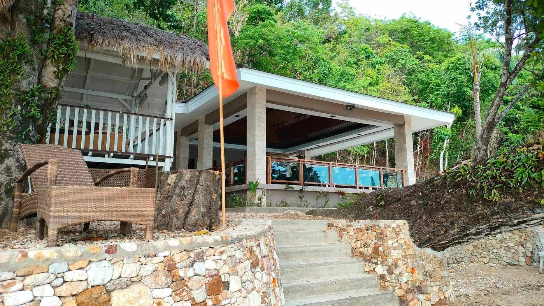Alam Indah Beach Resort Busuanga Buitenkant foto
