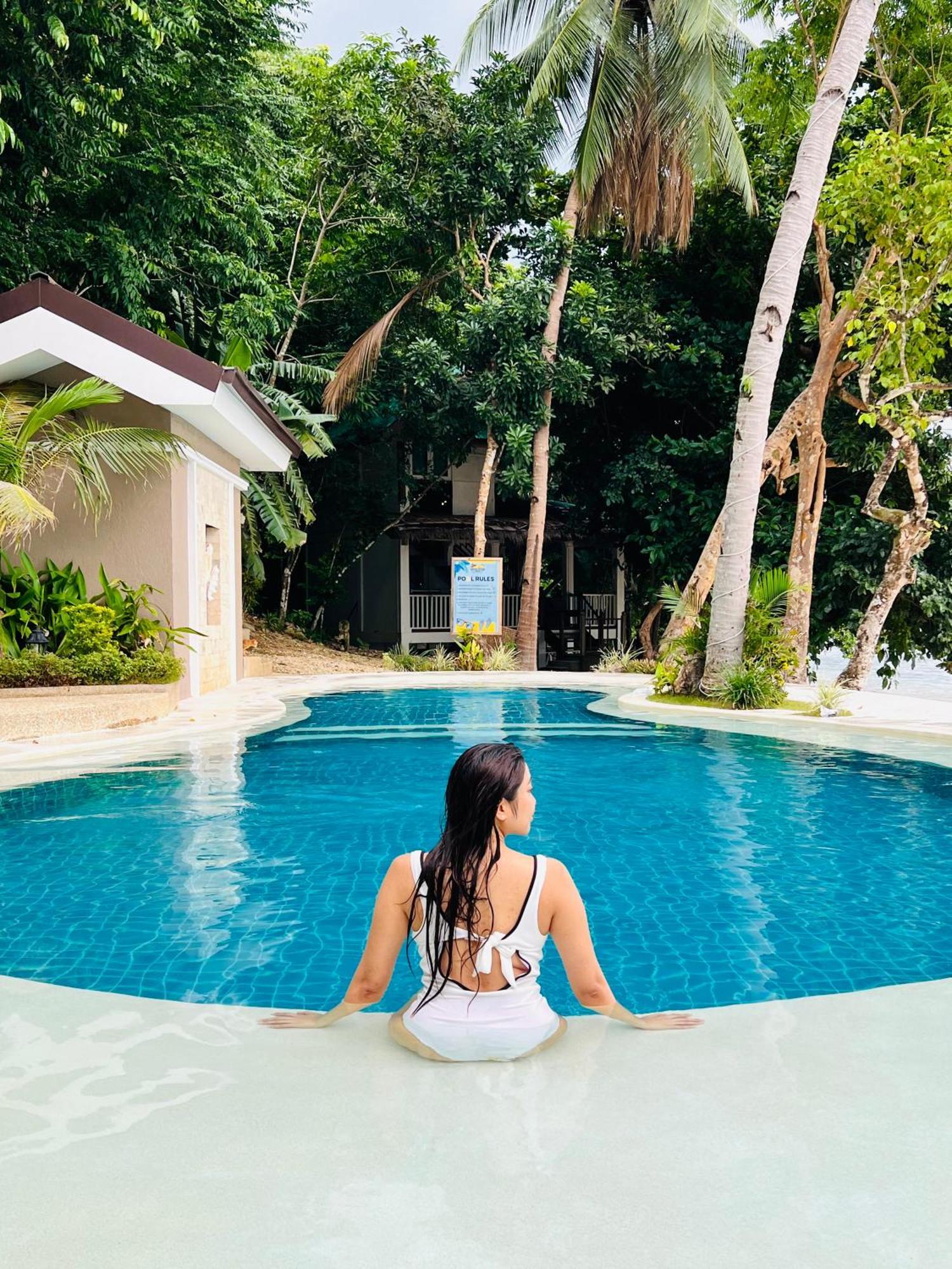 Alam Indah Beach Resort Busuanga Buitenkant foto