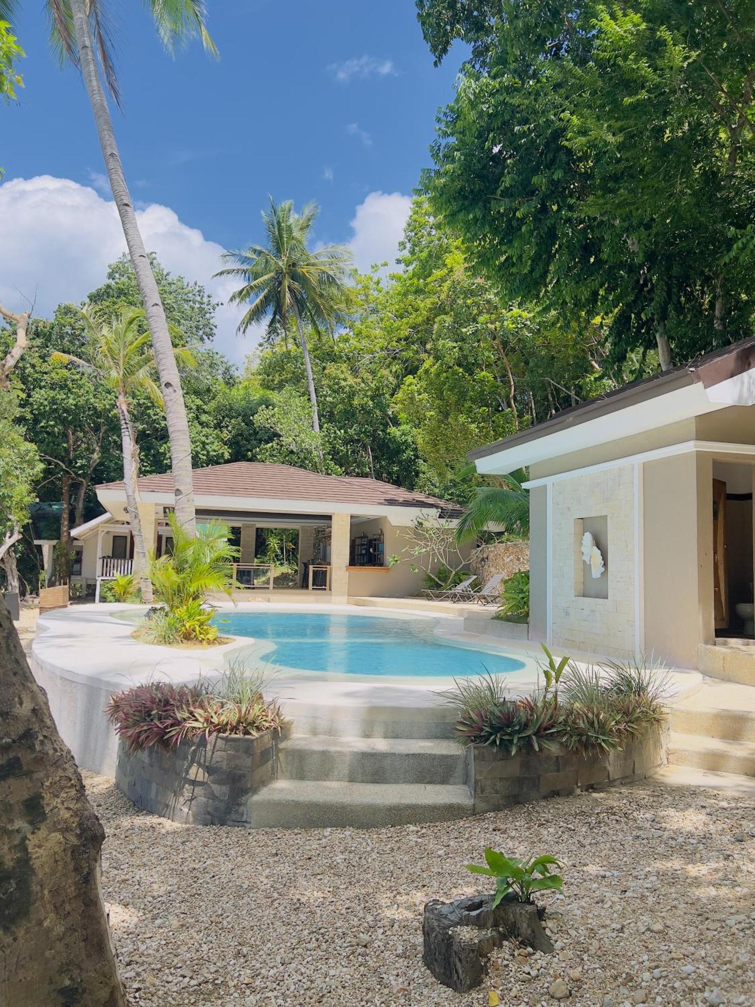 Alam Indah Beach Resort Busuanga Buitenkant foto