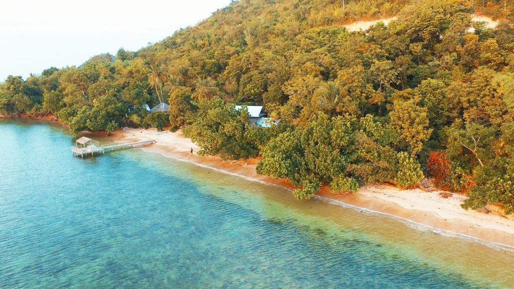 Alam Indah Beach Resort Busuanga Buitenkant foto